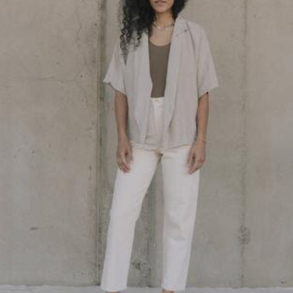 *Brand New* OZMA oatmeal linen jacket